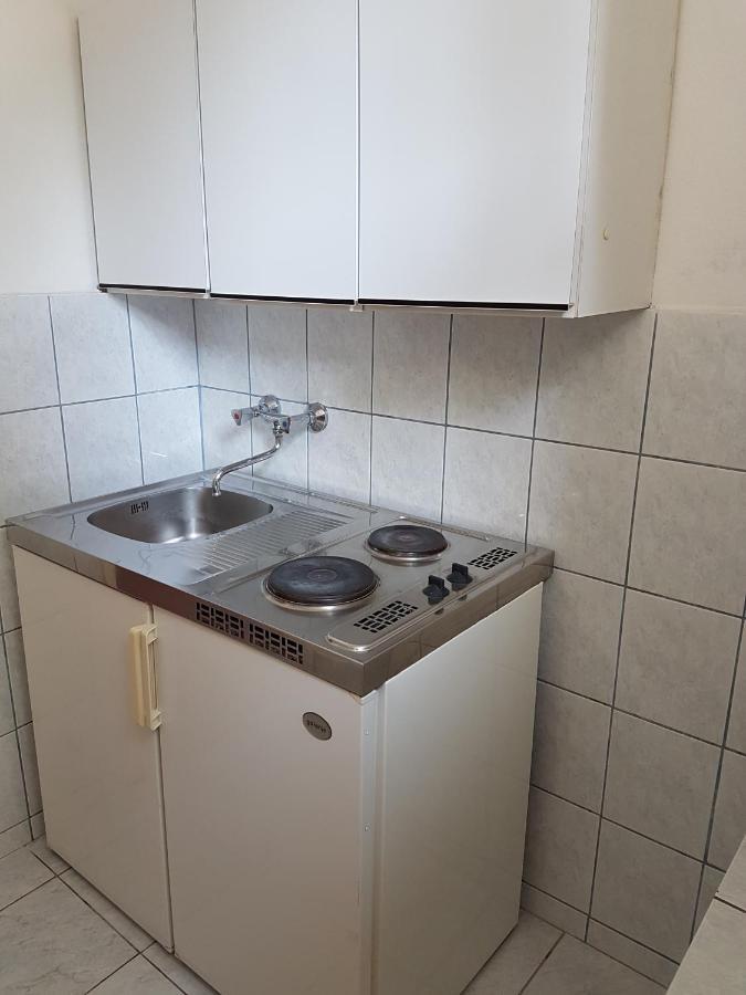Apartments Lujo Primošten Eksteriør bilde