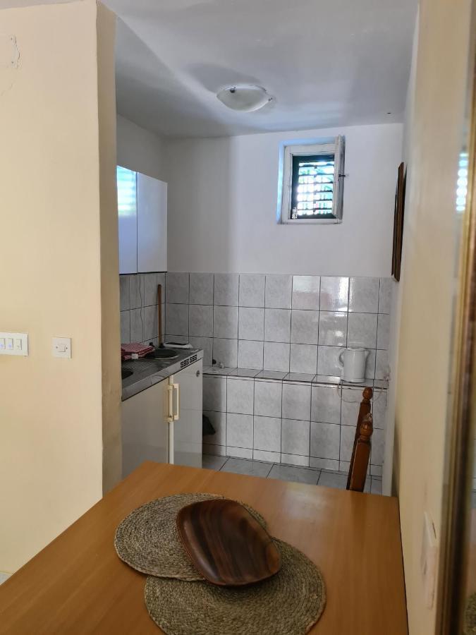 Apartments Lujo Primošten Eksteriør bilde